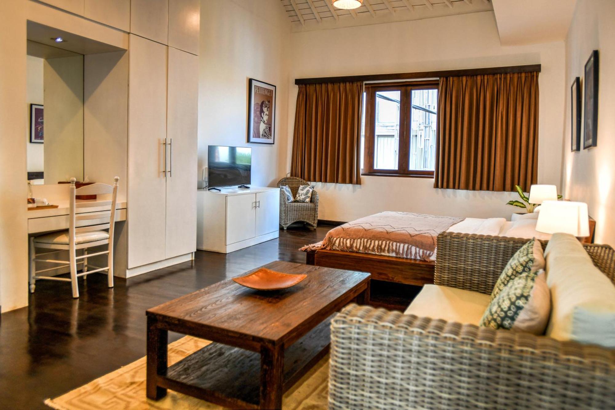 Melo Suites Hotel Seminyak Zewnętrze zdjęcie
