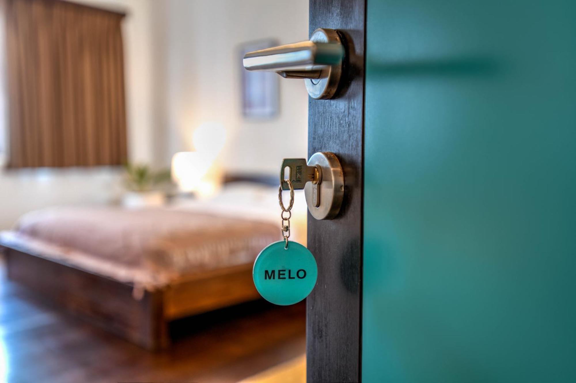 Melo Suites Hotel Seminyak Zewnętrze zdjęcie